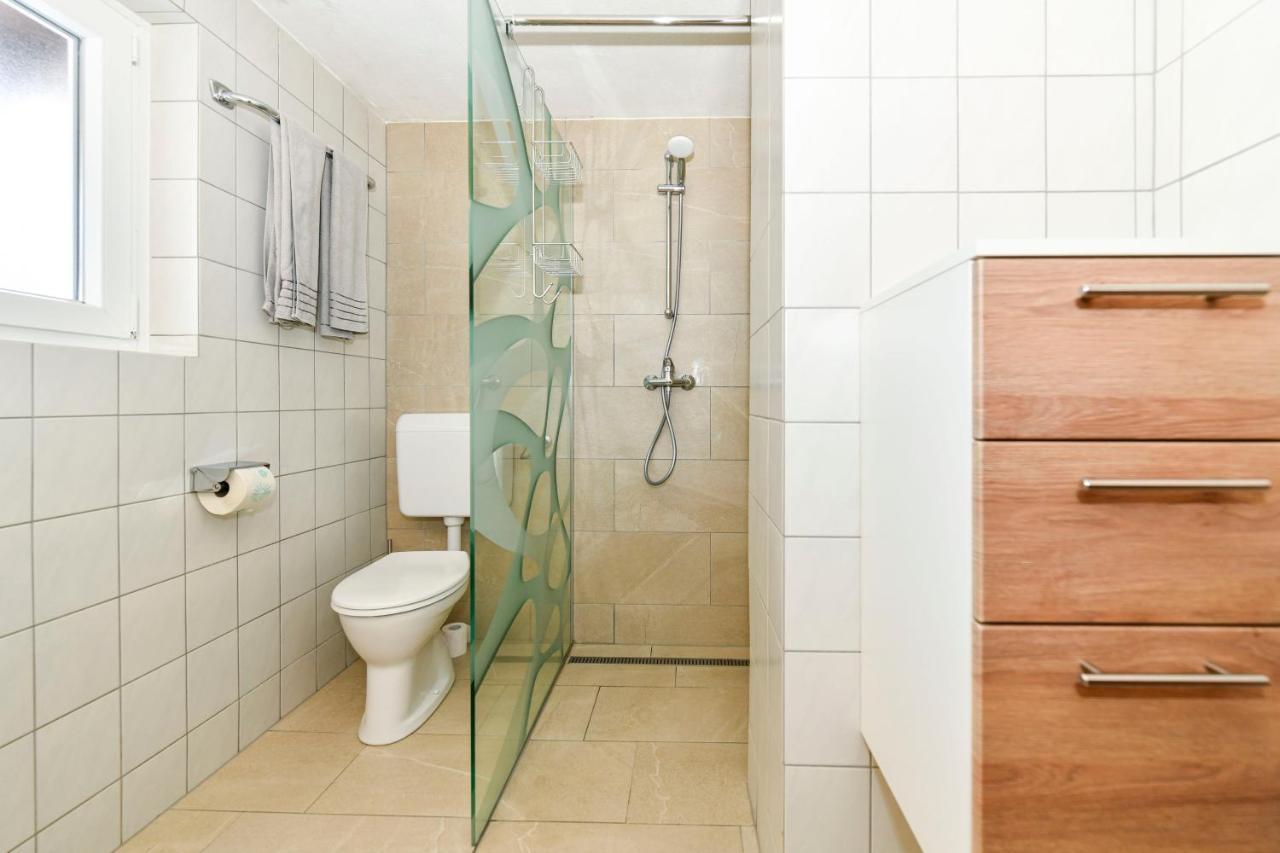 Gaestehaus Genf Фельден-ам-Вёртер-Зе Экстерьер фото